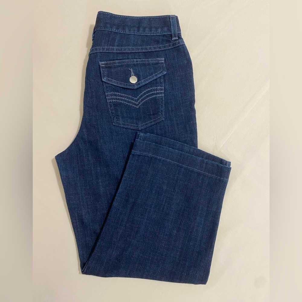 Fylo by Nylon jean capris. EUC